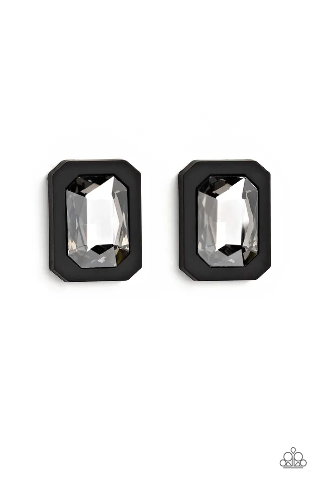 Paparazzi Accessories Earrings Edgy Emeralds Black Frame Smoky Gem Post Earrings Paparazzi Paparazzi Accessories Earrings Edgy Emeralds Black Frame Smoky Gem Post Earrings Paparazzi